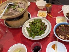 -冯烫烫跷脚牛肉·川菜小馆(武胜西街店)