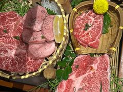 -山川小町·极番烧肉(新地假日广场店)