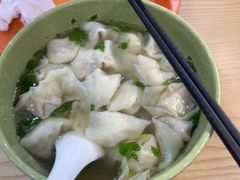 -周震馄饨