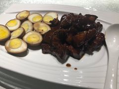 -梅龙镇广场