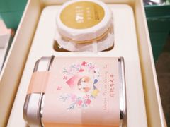 -猫的天空之城概念书店(苏州平江店)
