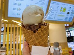 -Inside Scoop Suria KLCC