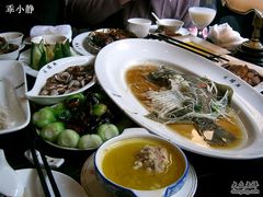 清蒸多宝鱼-鸿瑞興面馆(梅岭店)