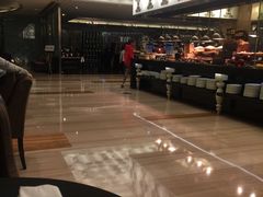 -圣丰索菲特·2 On 988 Café 自助餐厅