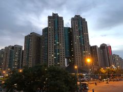 -第5大道精品休闲购物广场