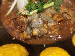 -王老六铁锅炖鱼(圣亚海洋店)