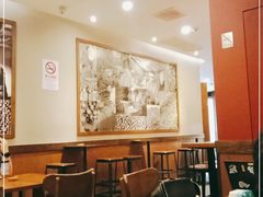 大堂-星巴克(襄阳公园店)
