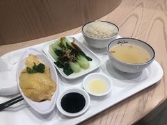 -东荟城名店仓