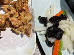 -叶派龙虾•招牌香辣蟹·海鲜(中海国际店)