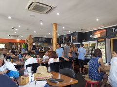 -12 Rocks Beach Bar Cafe
