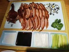 玖儿果木烤鸭-小桃红·东北菜·春饼烤鸭(南阳湖街店)