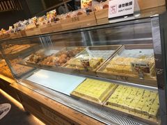 面包甜点陈列柜-六贤记(文三店)