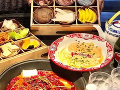 -芈重山老火锅(广州首店)