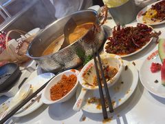 -花田里捞牛火锅(天润店)