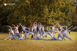 -亚太瑜伽普拉提学院