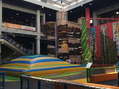 -蒙特利亲子乐园