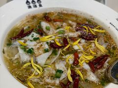 -渔语鱼酸菜鱼新川菜(来福士店)