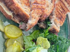 超级牛肉帕尼尼-O'mills Sourdough Bakery&Bistro(永嘉路店)