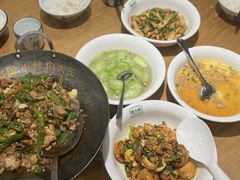 -费大厨辣椒炒肉(万家丽一店)