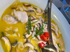 -蜜桃餐厅·伴山(绿宝广场店)