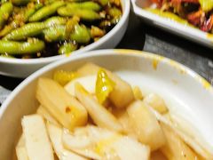 -龙巢盱眙龙虾·牛蛙·烧烤宵夜(八卦岭店)