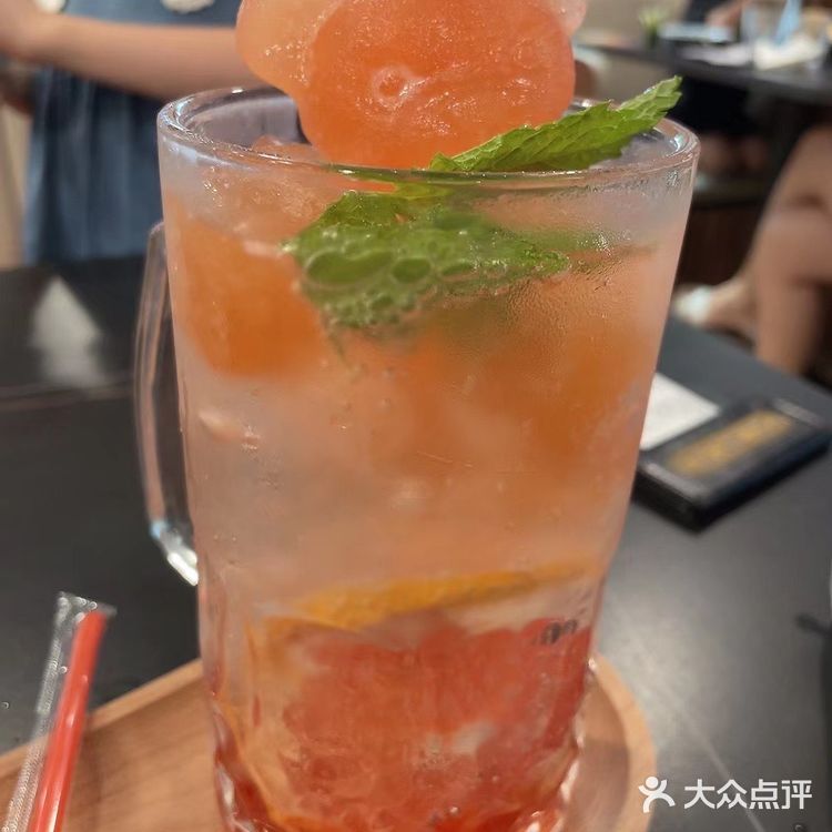 周末打卡网红茶餐厅