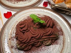 -Mogul Eatery·大亨餐酒馆