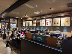 -星巴克臻选(南京金茂览秀城店)