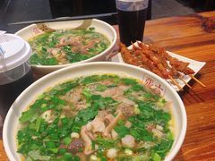 -遵义虾子张六羊肉粉(地王店)
