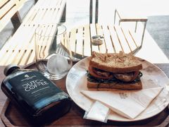 帕尔马火腿三明治-DECAMERON十日谈(卓悦汇店)