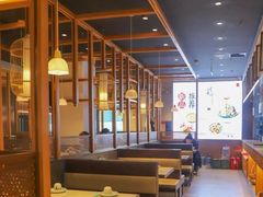 卡座-川人百味(金安中央大街店)