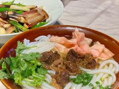 花溪牛肉粉-黔香阁(大上海时代广场店)