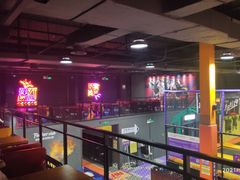 -Tenker Club弹刻极限主题公园 · 蹦床 · 团建 · 生日派对(大关店)