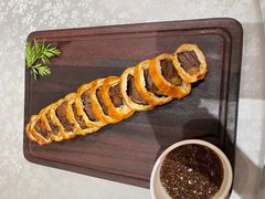 -连鹭海鲜·海肠捞饭·海胆饭(星海店)