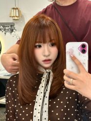 -SWANK SALON