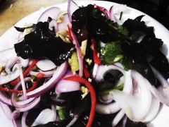 -冯记白土岗辣子鸡