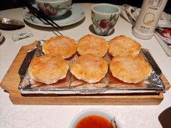 手打原味鲜虾饼-维园悦谱·海派家常菜(乌鲁木齐南路店)