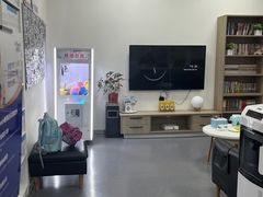 -皓洁口腔门诊部(金色雅园金涛苑店)