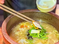 -良米山·云南野生菌过桥米线(上海首店)