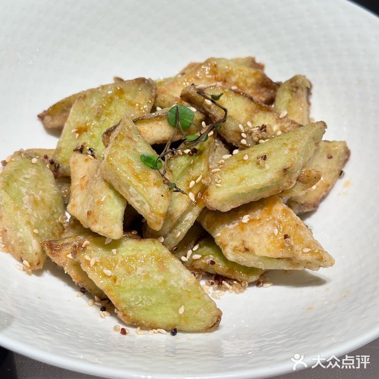 浪漫指南｜约会就来国金新开的这家创意淮扬