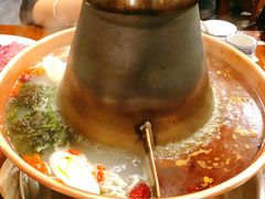 鸳鸯锅-大明铜锅·烤涮坊·烧烤(新开路店)