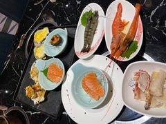 -淡尾·海鲜自助概念餐厅(虹桥南丰城店)