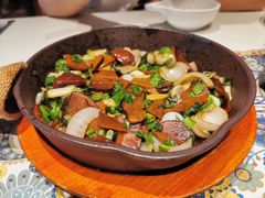 -云海肴·汽锅鸡·云南菜(天山百盛优客店)