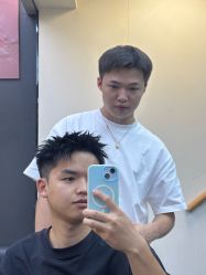 -藤野造型专业烫染接发