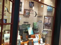 -西西弗书店&矢量咖啡(壹方购物中心店)