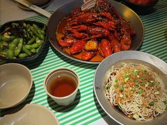 -巴厘龙虾·榜首油焖大虾(音乐学院·沿江酒馆店)