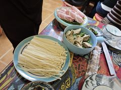 -弘烨 贵州酸汤 鱼火锅(东财店)