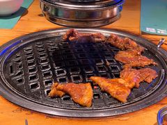 -唯成•韩国炭火烤肉 유성고기