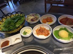 -缸桶屋韩国料理·全程帮烤(泰禾店)