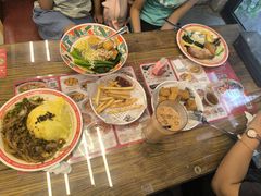 金不撸打抛肉碎饭-孖记茶档·热腾茶餐(江南西plus店)